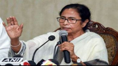 Photo of ममता बनर्जी ने विपक्ष पर साधा निशाना-“केंद्रीय एजेंसियां TMC नेताओं को चुन-चुनकर निशाना…”