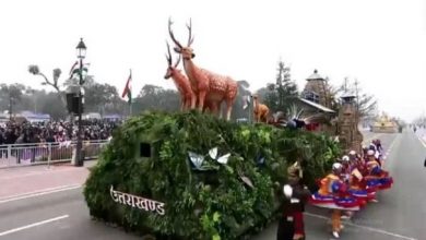 Photo of उत्तराखंड के मानसखंड की झांकी को आज सीएम पुष्कर सिंह धामी ने हरी झंडी दिखाई