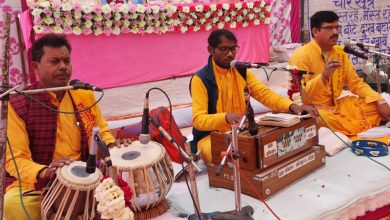 Photo of विश्व कल्याण के लिए आयोजित 24 कुंडीय यज्ञ में पहले दिन 300 ने दी आहुतियां