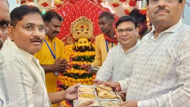 Photo of  जसवन्तनगर में निकाली गई भव्य ” बाबा खाटू श्याम जी ” की शोभायात्रा