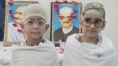 Photo of  ब्राइटेंड स्कूल में गांधी और शास्त्री जी के प्रतिरूप बनकर बच्चों ने ली सत्य अहिंसा की शपथ